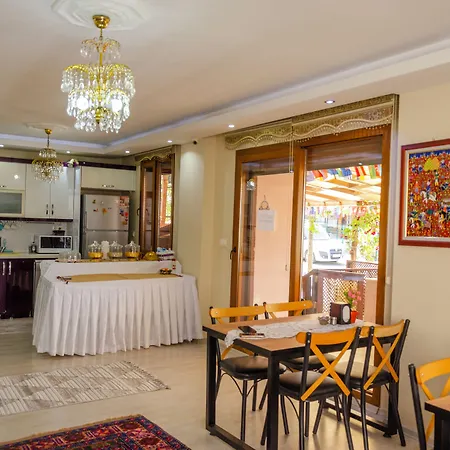 Ephesus Palace Szálloda