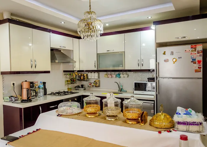 Ephesus Palace Hotel 2*